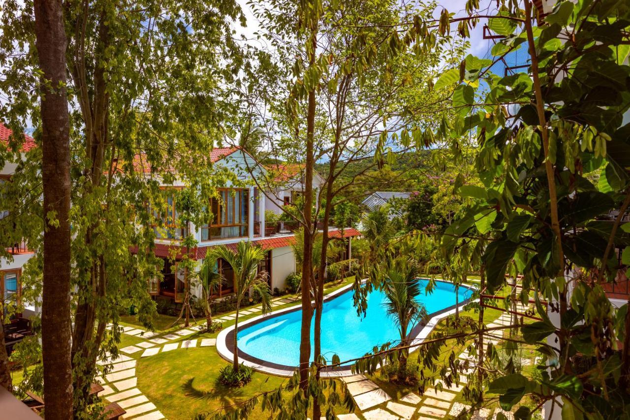 Caesar Phu Quoc Hotel & Resort Exterior photo